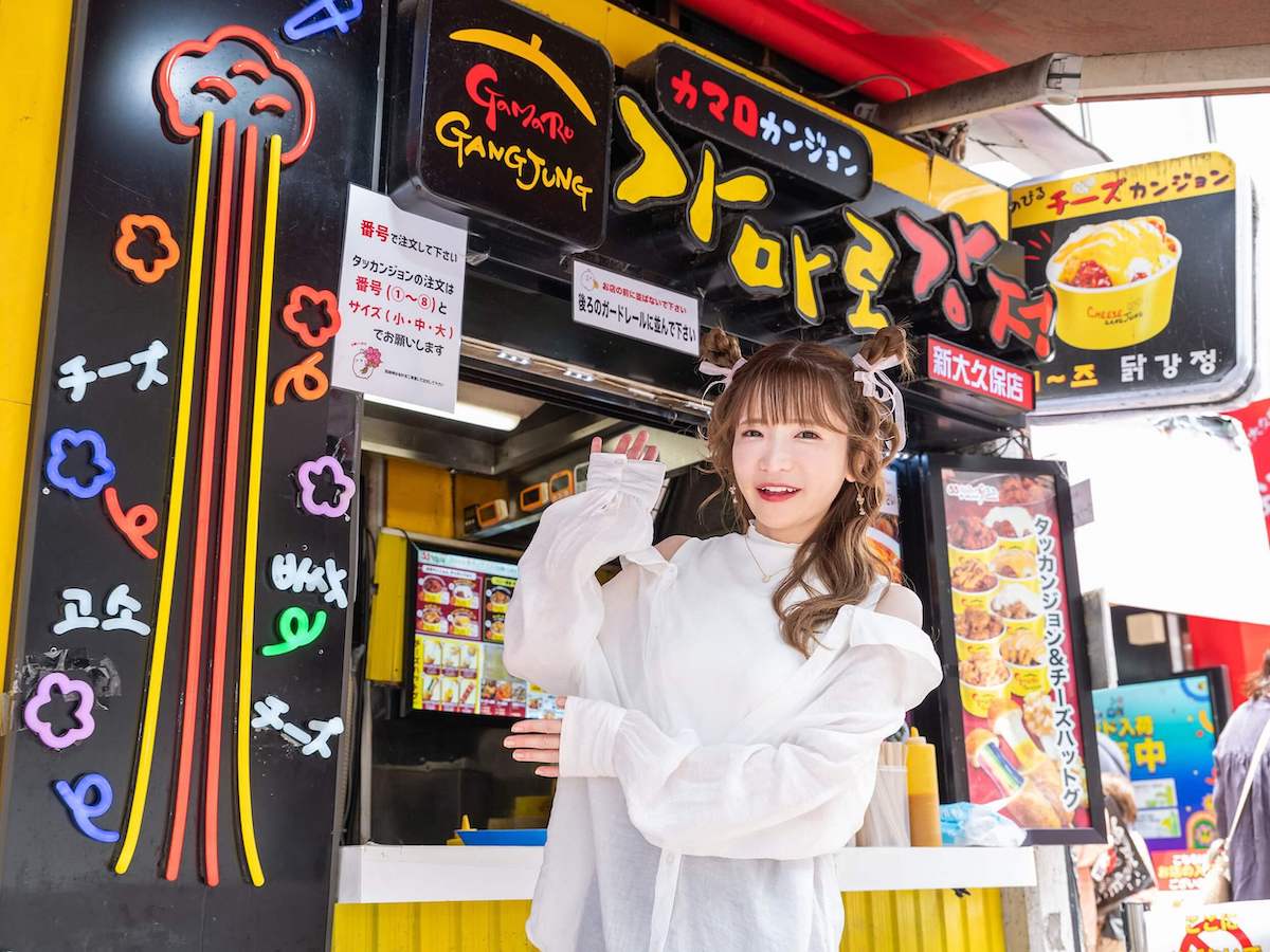 オープンキッチンスタイルのテイクアウト専門店