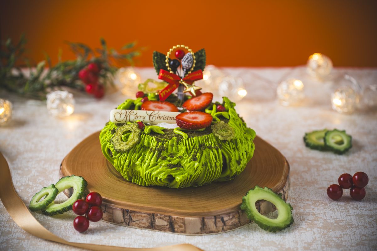 ゴーヤクリスマスケーキ ホール型1500円