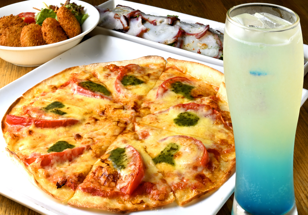 ピリカマルゲリータ　1700円、流氷モーニ　600円