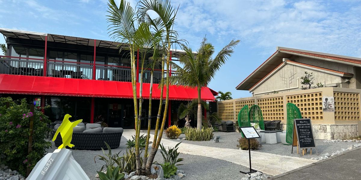 併設のカフェでは、アート空間でフランス出身のシェフによる本格的なフレンチ・イタリアン料理が楽しめます