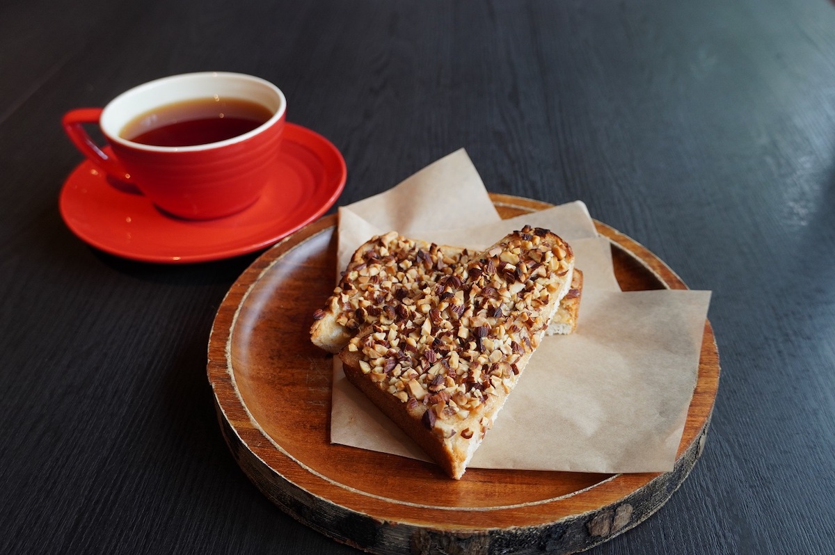 アーモンドバタートースト（単品）550円