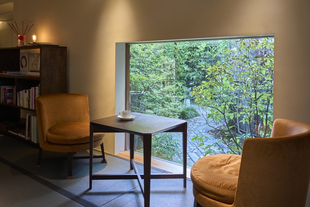 庭を眺めながらくつろげるラウンジスペース（イメージ）