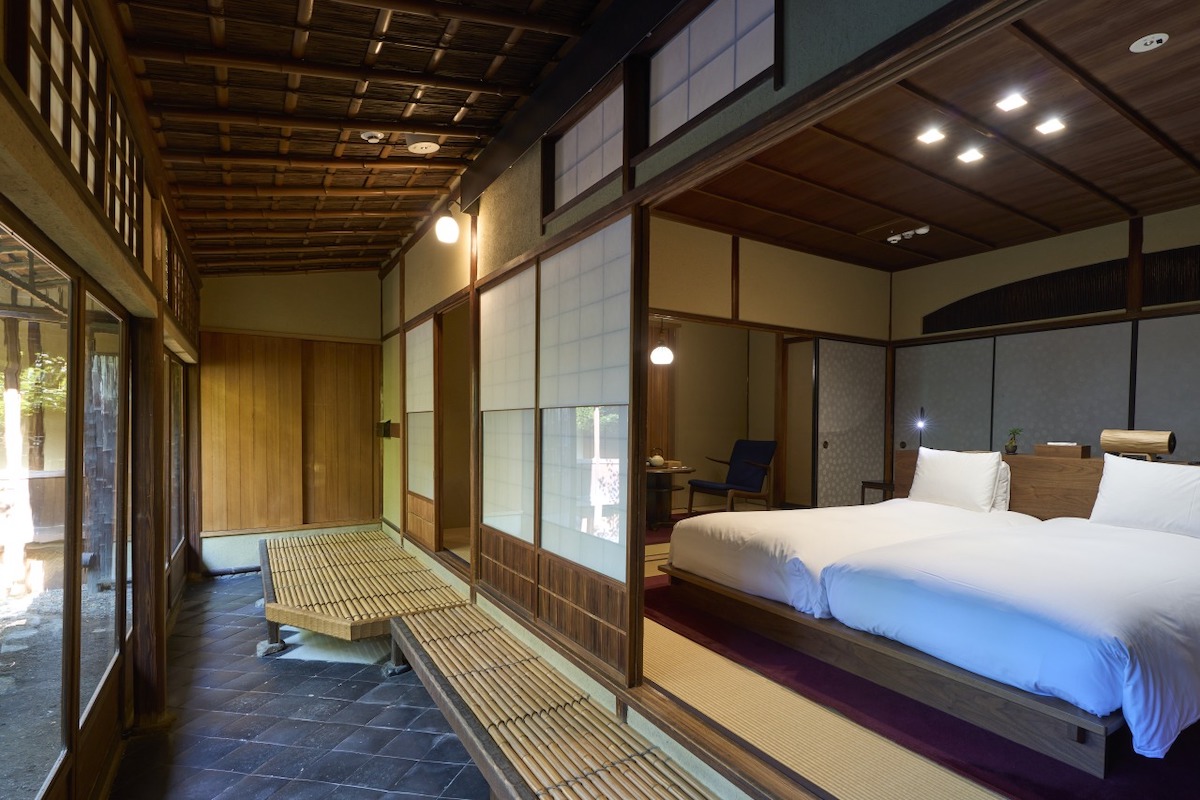 料亭らしさを感じる、段差のある設え