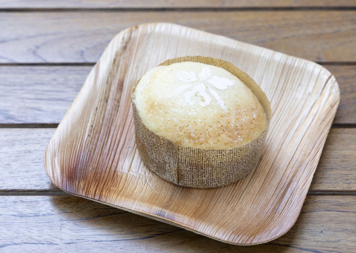 クリームパン（カスタードクリーム） $6.50