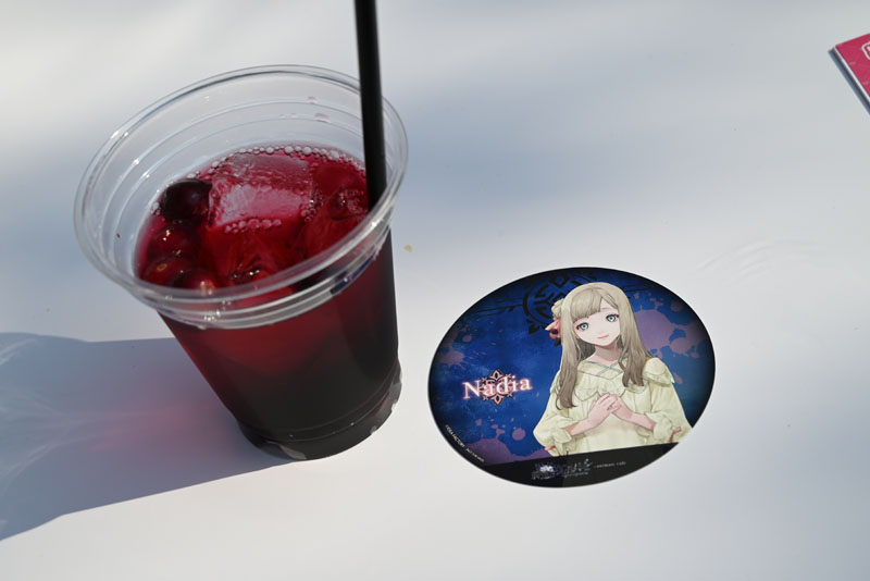 アニメイトカフェ出張店にて注文した『終遠のヴィルシュ』コラボドリンク。コースターはナディアちゃんがもらえました。