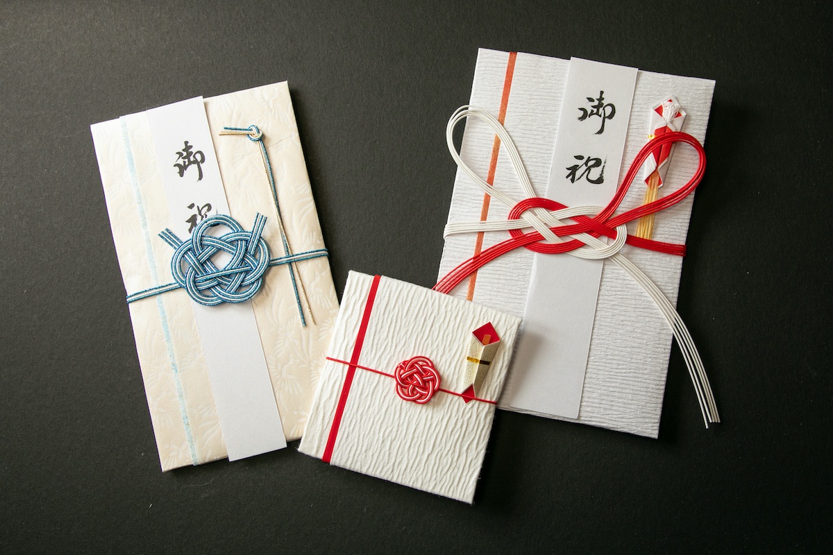 購入できるお祝い袋（350円～）の例（2023年10月取材時点）