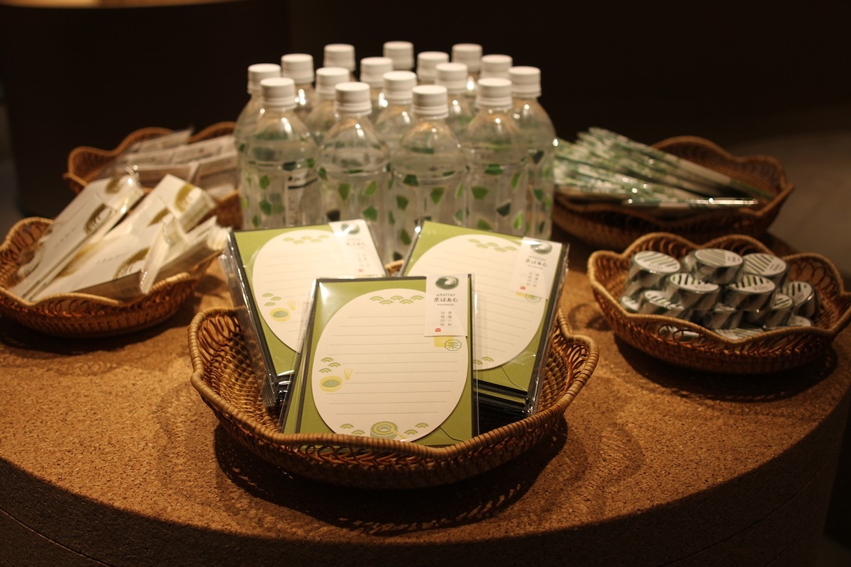 オリジナル文房具も販売している