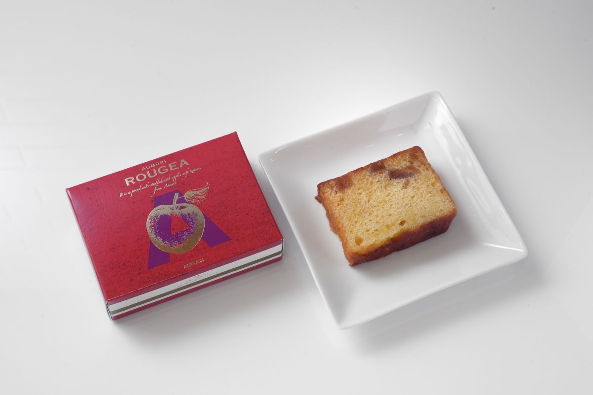 「青森ルージュア」4個入り1382円