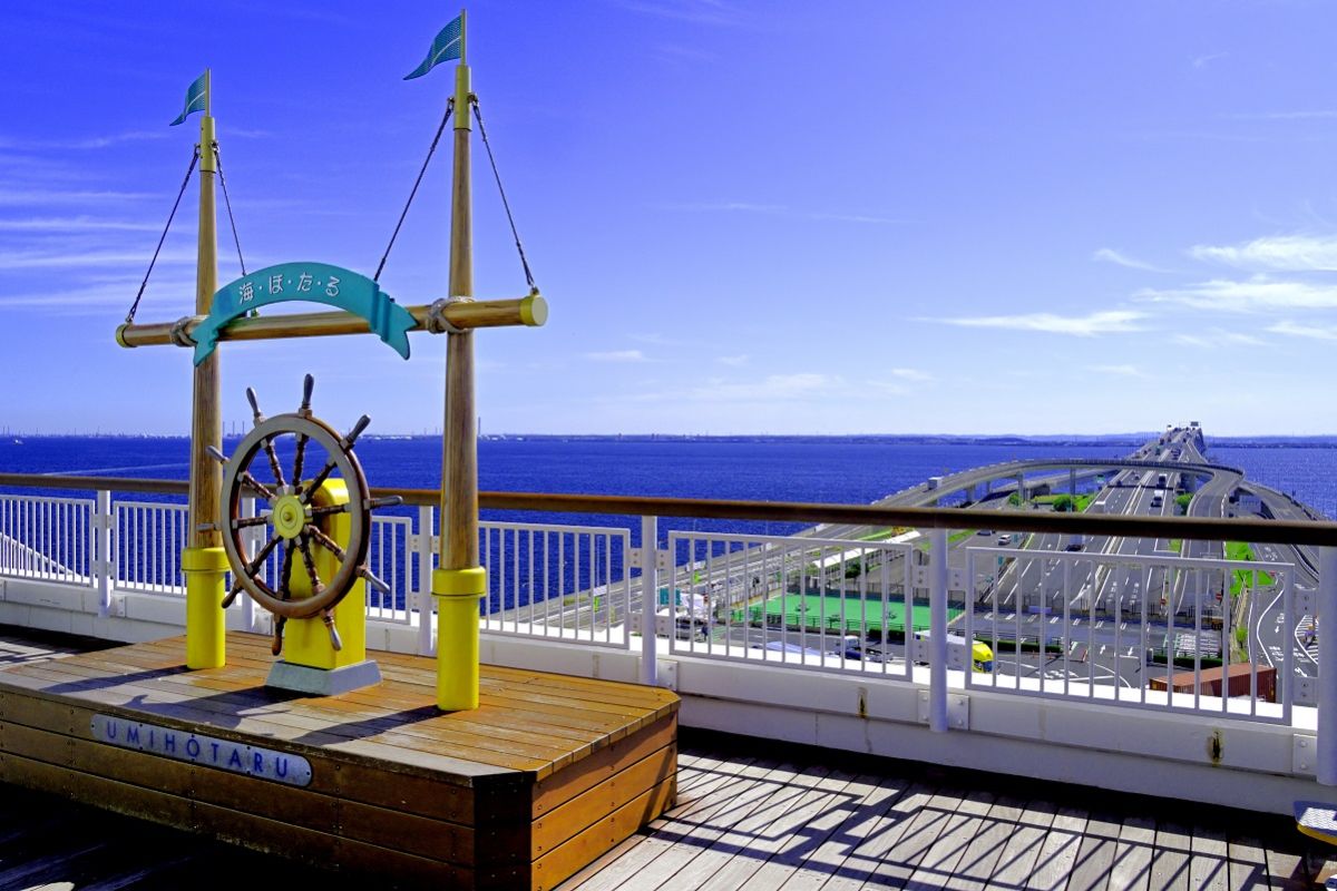 木更津側展望デッキ（4階）にある「記念撮影用オブジェ」