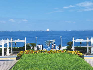 5階の川崎側展望デッキ