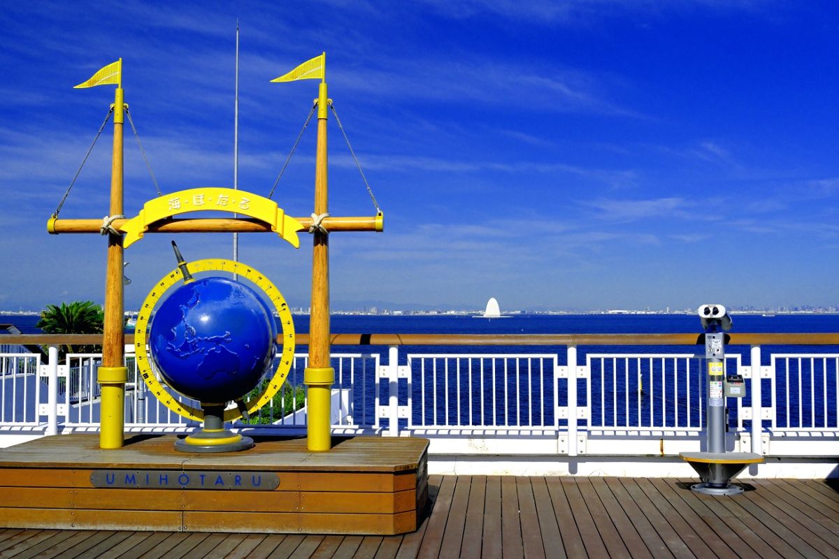 川崎側展望デッキ（5階）にある「記念撮影用オブジェ」