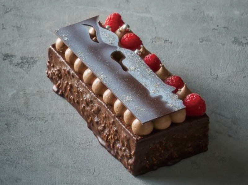 「ショコ ラ グ リオット」縦15cm×横6.5cm×高さ6cm 6500円