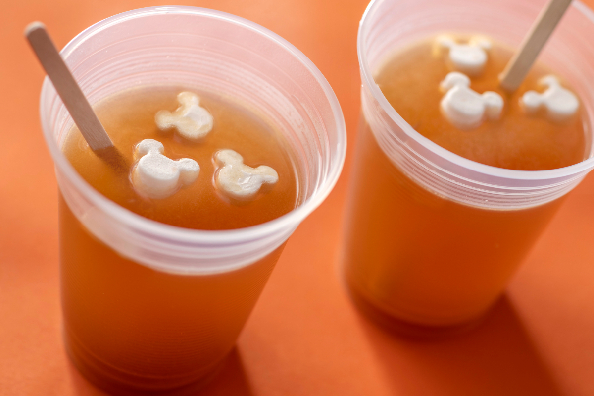 「ホットオレンジドリンク（はちみつ風味）」