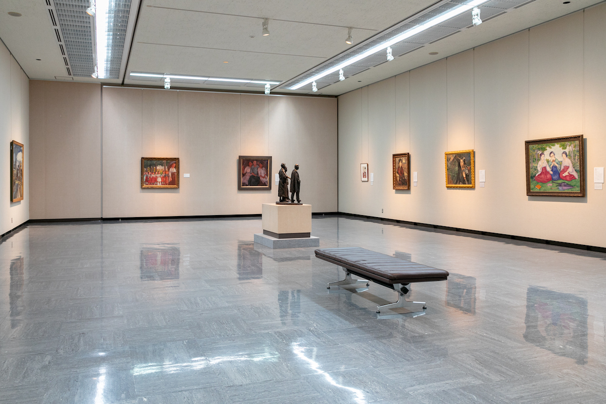 取材時の第3展示室（近現代絵画・彫刻）