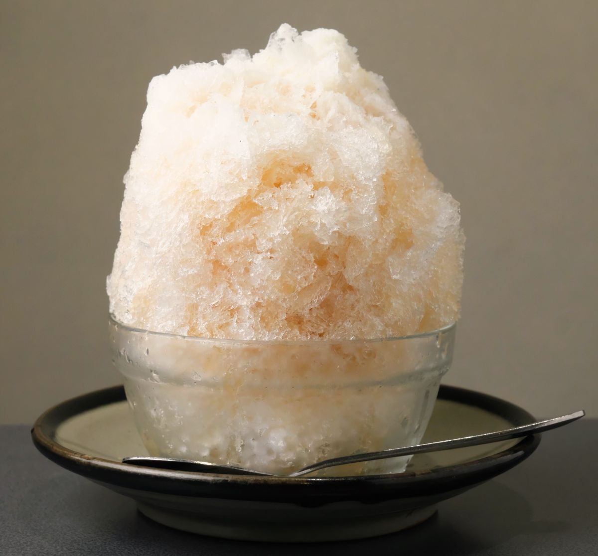 佐原コーラ氷　880 円（4～10月提供）