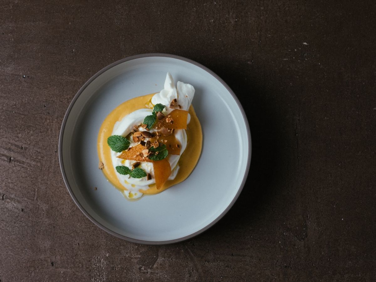 「ブッラータ 発酵柿 ミント」1800円