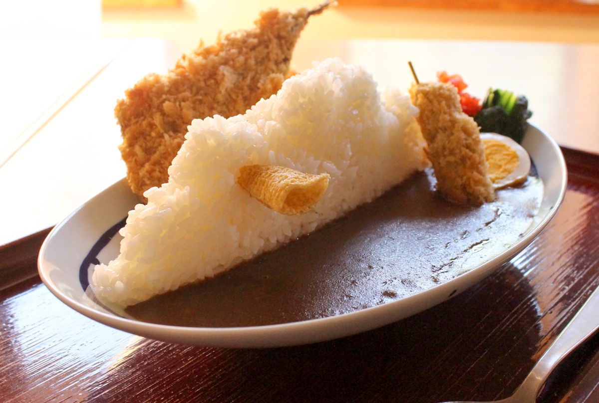 鋸山スペシャルカレー　1364円