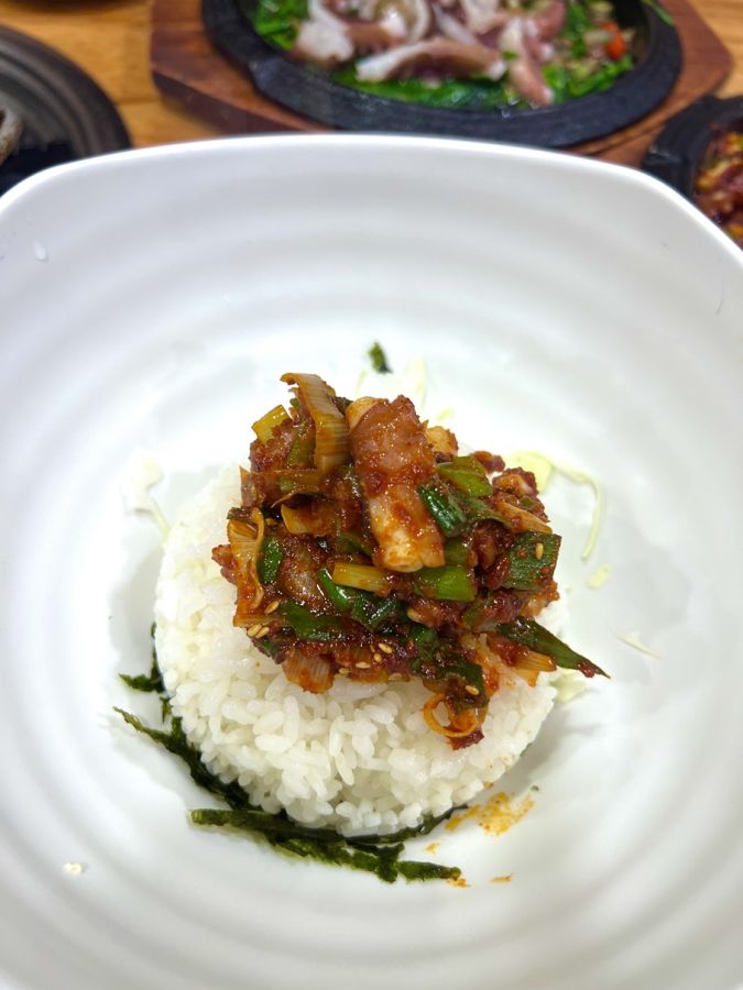 ご飯に乗せて好きな味に調節していただきます！