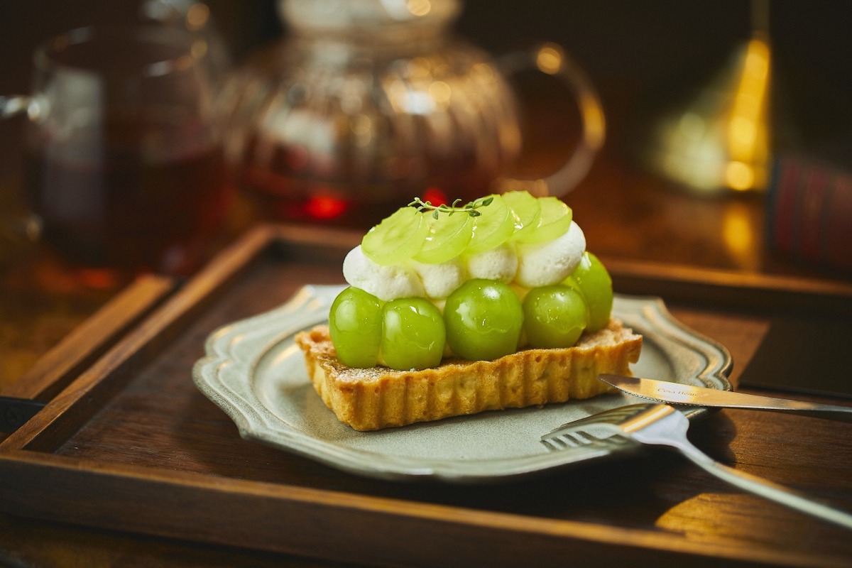 「ハコタルト（シャインマスカット）」1280円 ※シャインマスカットは年始頃まで提供予定