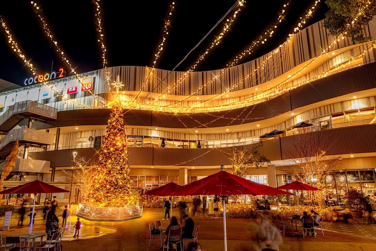 「コクーン広場」