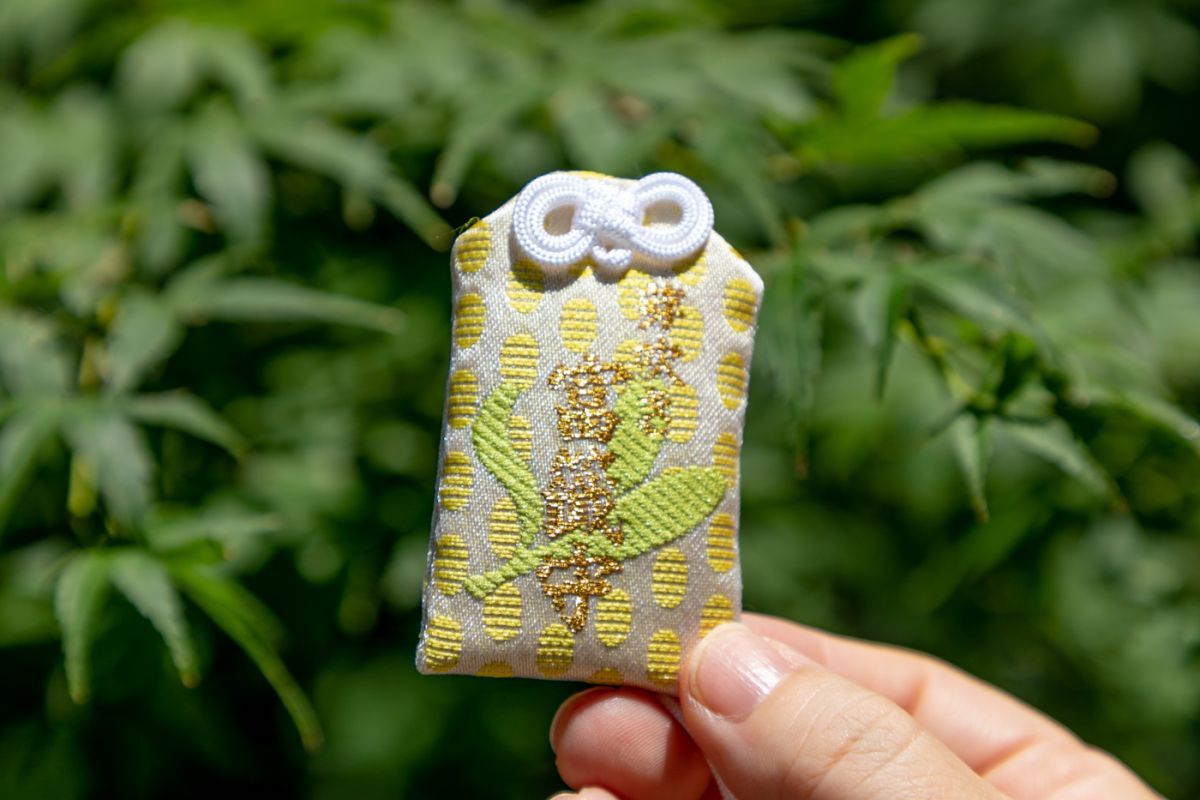 鑑賞券当選を祈る「富籤守」初穂料500円