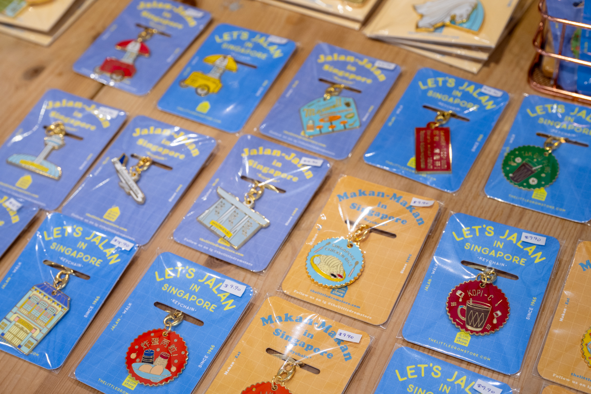 「The little dröm store」のキーチェーン各S$9.90 