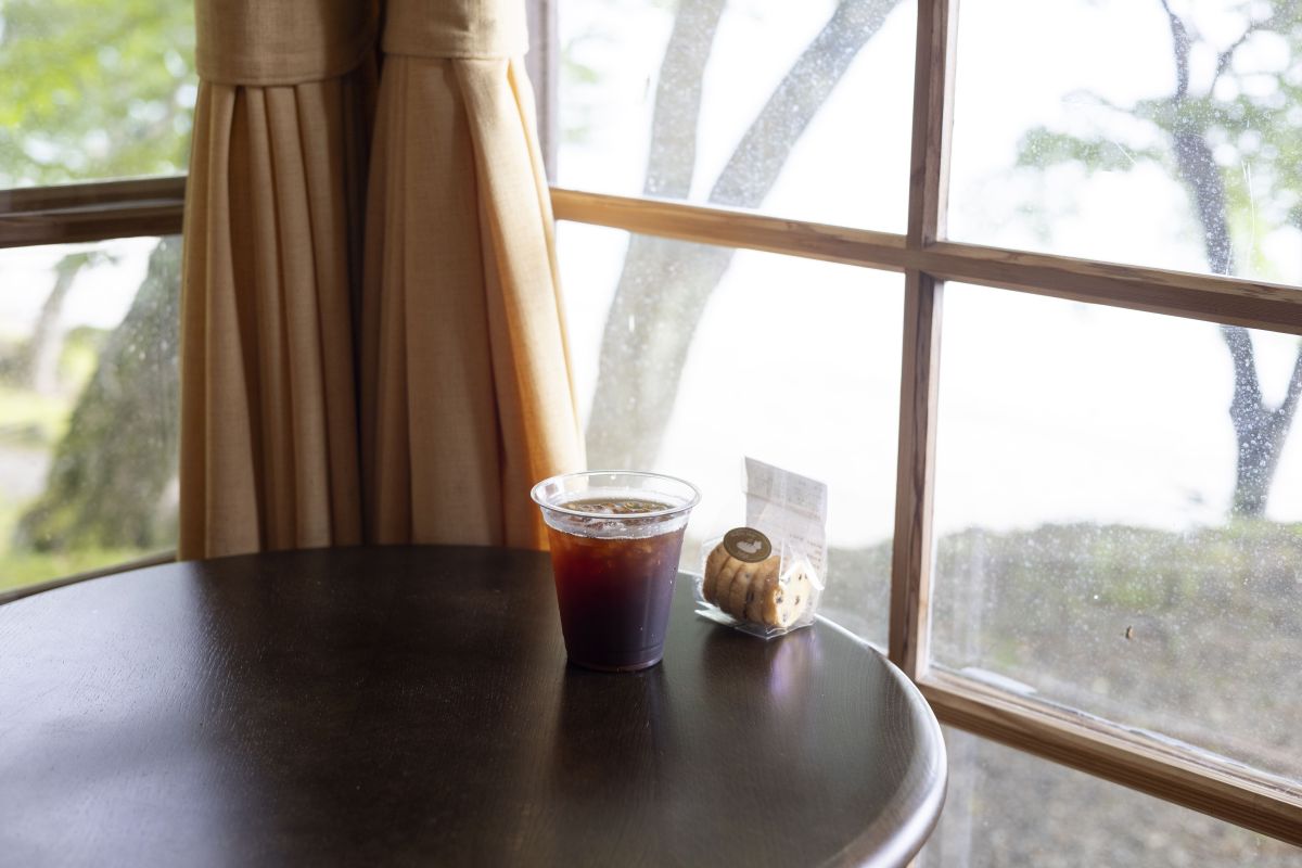 「アイスコーヒー」（350円）、「クッキー」