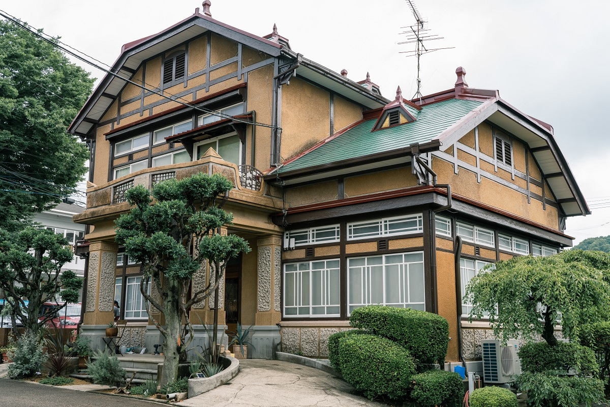 90年以上経っているのに古さを感じさせない美しい外観です