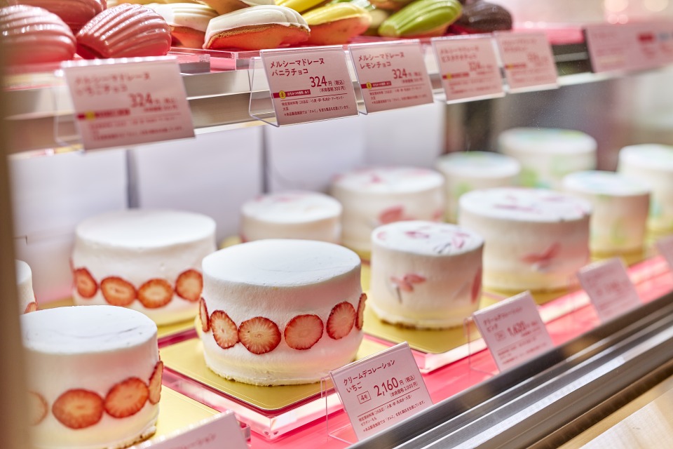 LUCUA 1100 スイーツゾーン