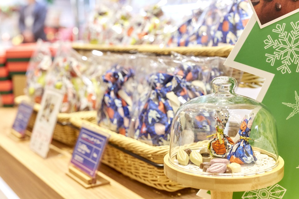 LUCUA 1100 スイーツゾーン