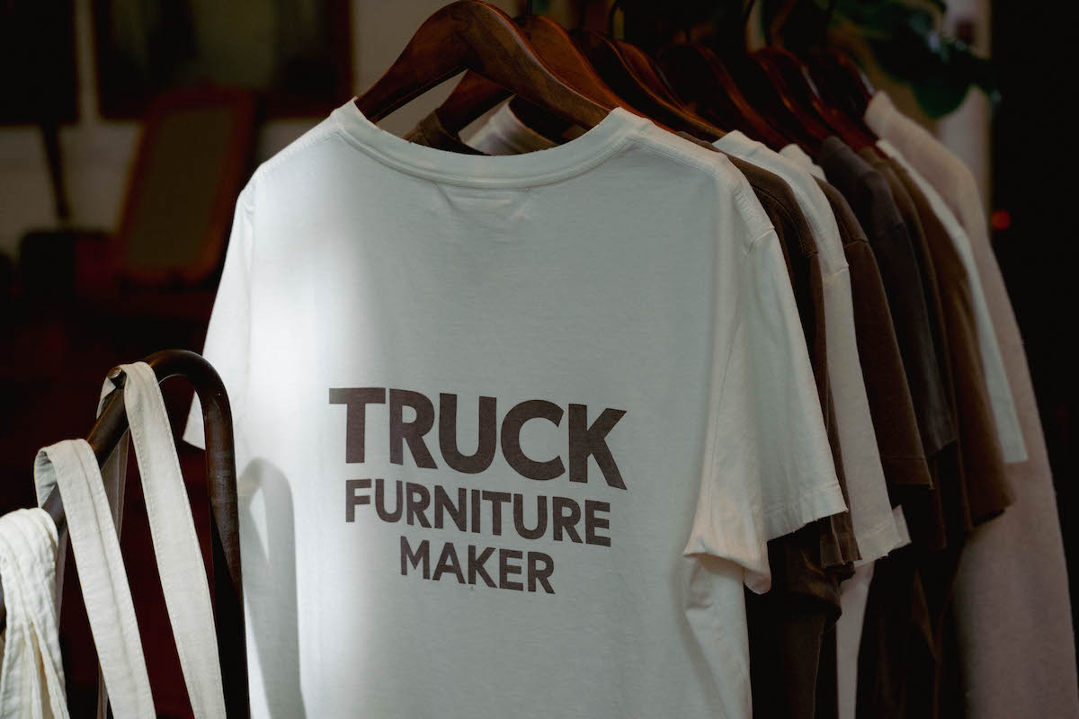 「TRUCK（とらっく） Tシャツ」1万450円