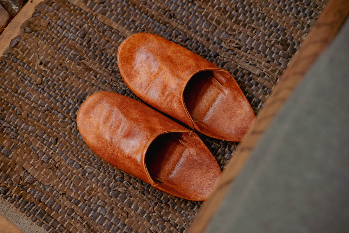 「レザーバブーシュ」1万1000円〜