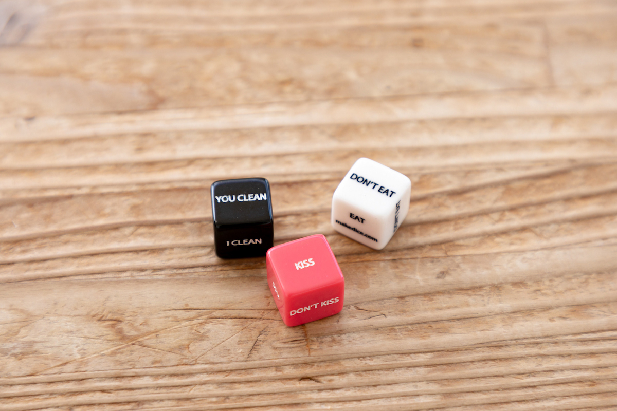 「あなたの未来を決めるダイス。」3種類各418円