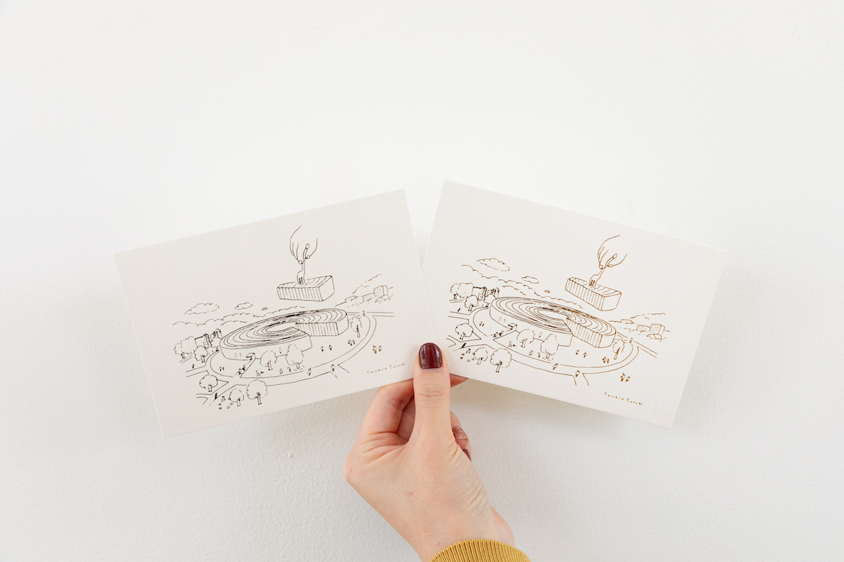 「鈴木康広 ポストカード≪バウムクーヘンの美術館≫箔押し2種（金箔・銀箔）」各1枚198円