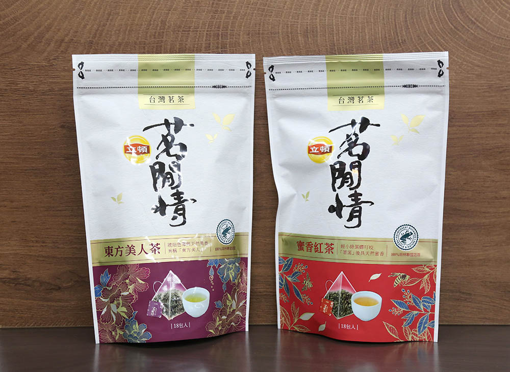 リプトンの東宝美人茶NT$165(左)、蜜香紅茶NT$165