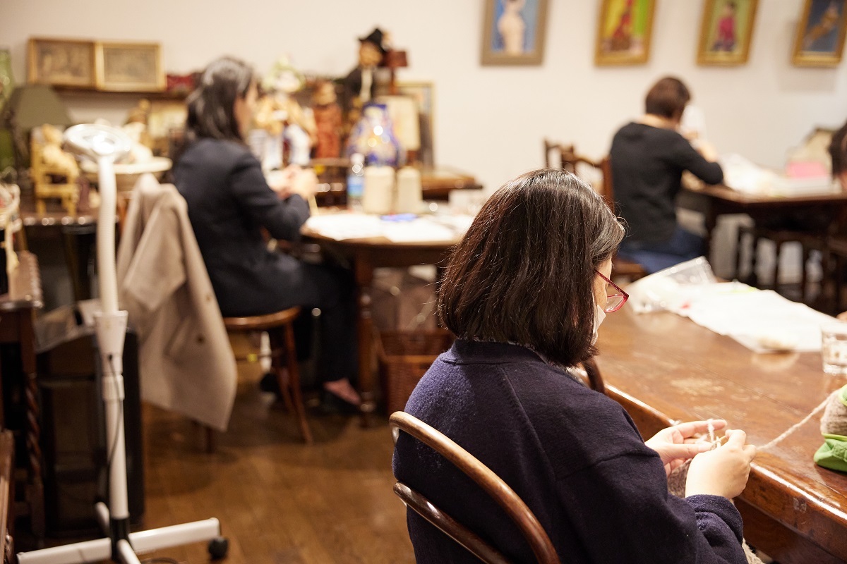 夜の部の定員は6〜8名