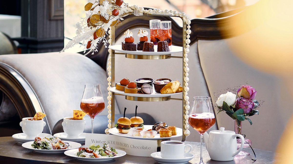 【ザ ストリングス 表参道】冬のパリのティータイムをイメージした「ウィンターストロベリーショコラ アフタヌーンティー」登場