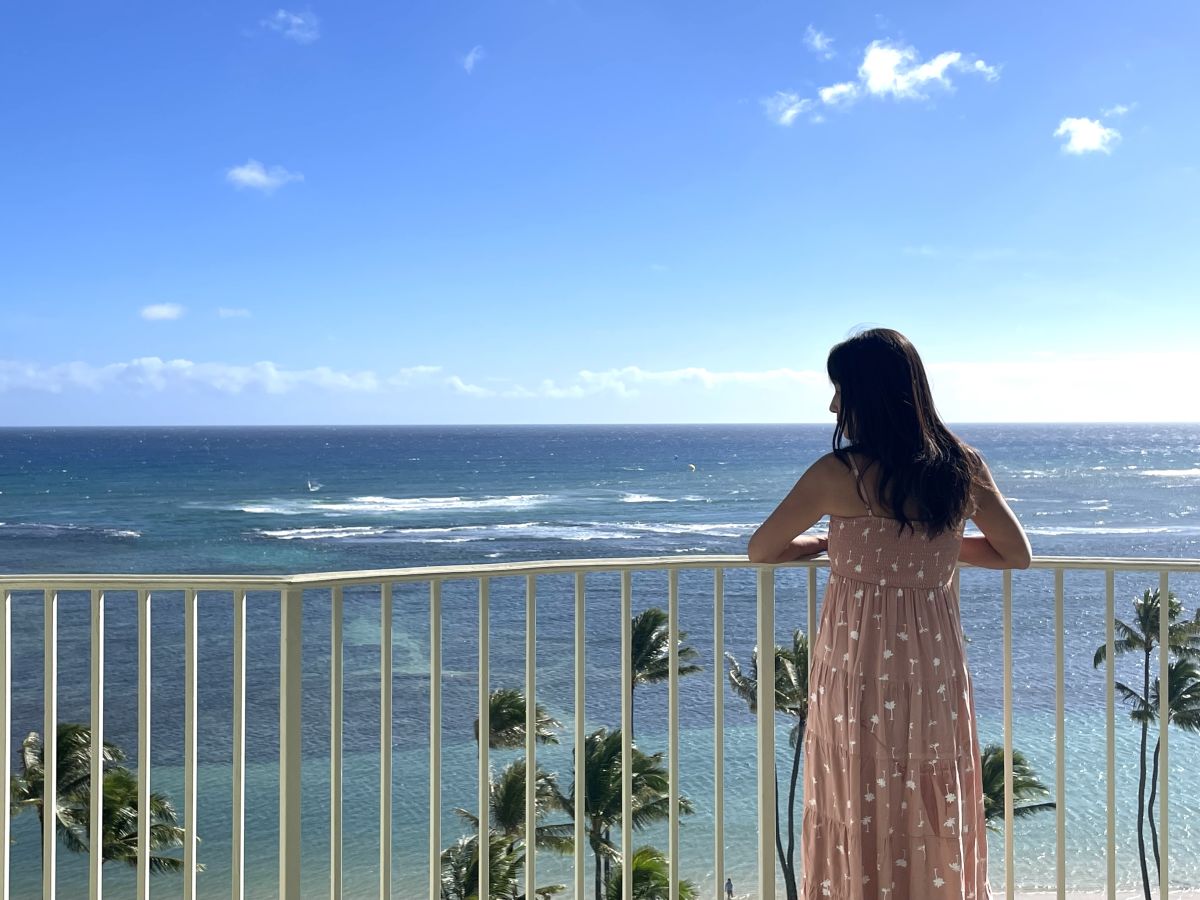 オーシャンフロントの客室のラナイからは一面海が広がる