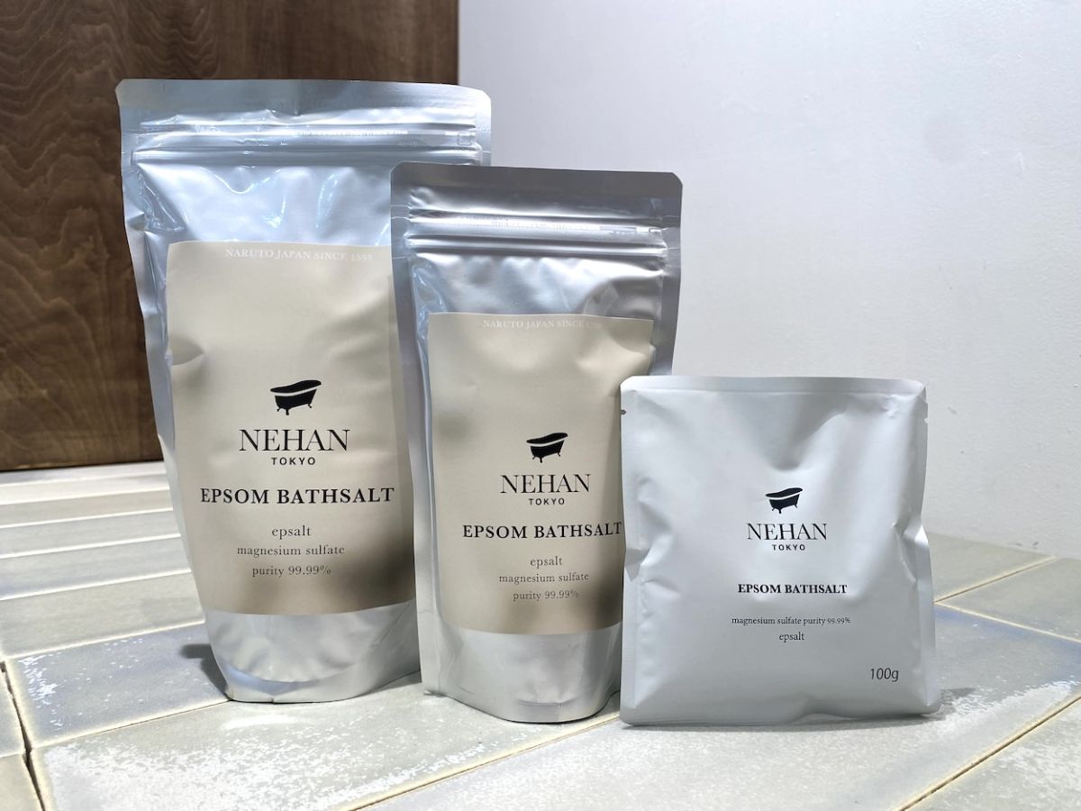 写真左から「800g」、「300g」、「100g」