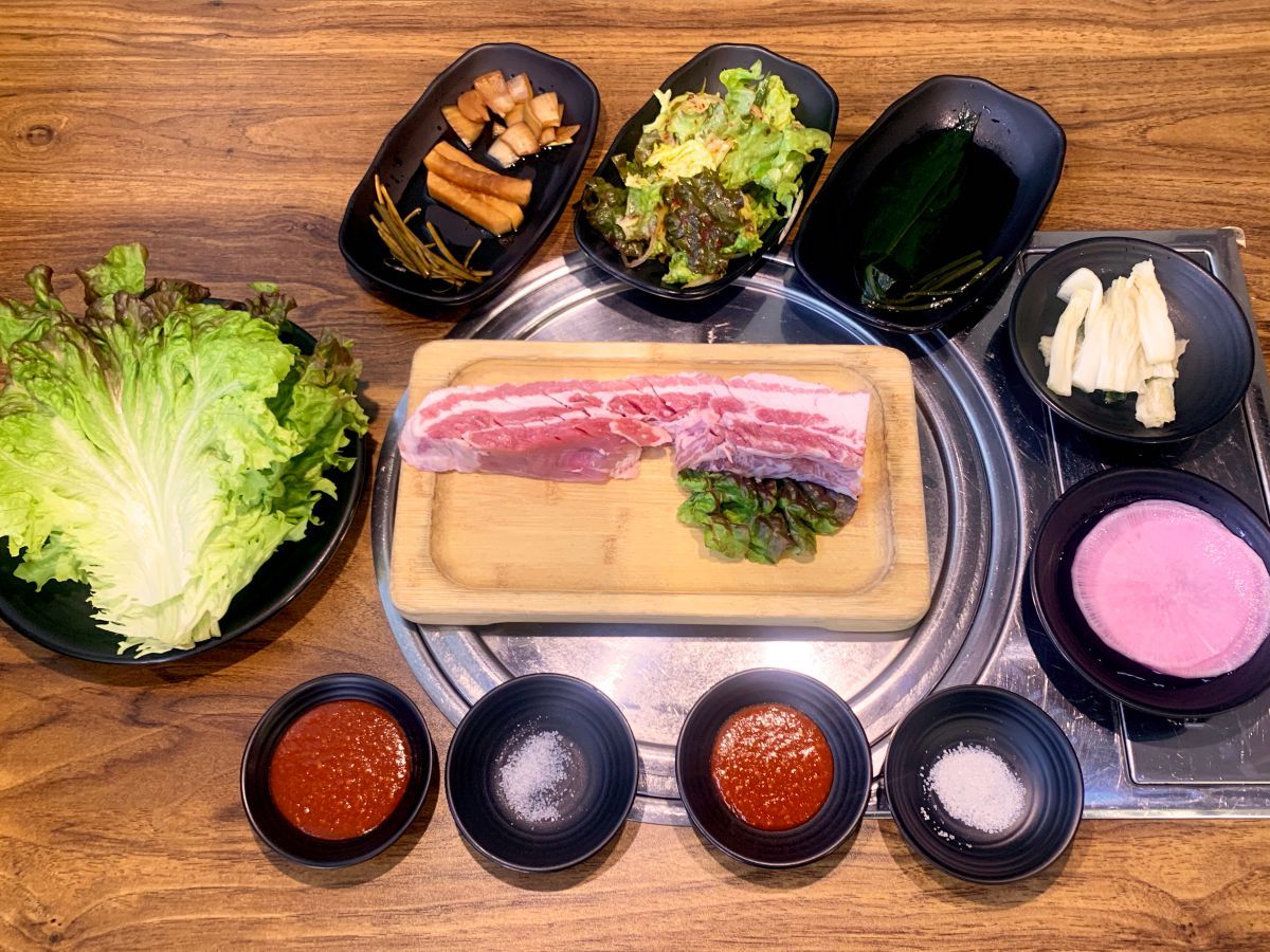 「熟成サムギョプサルセット」1650円