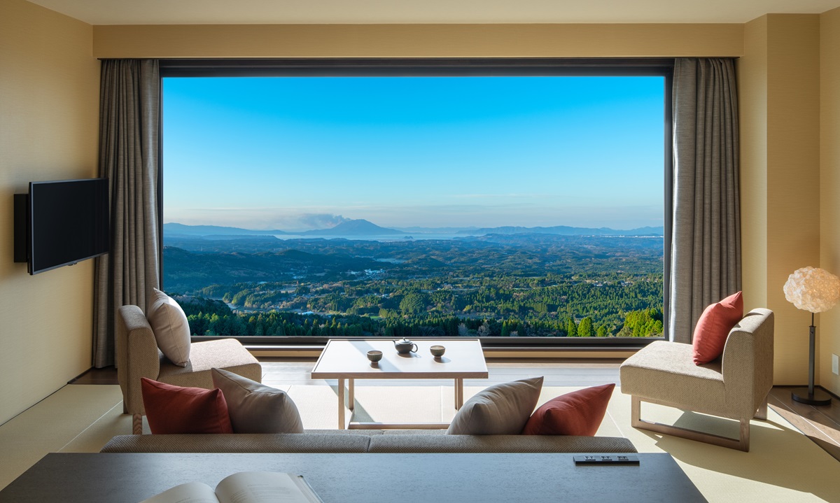 客室「リビング」