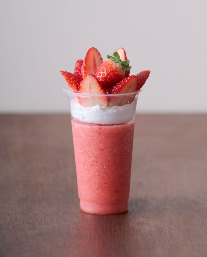 「一果のパフェ いちご」1100円～ ※時期や取り扱ういちごの種類によって価格が異なります