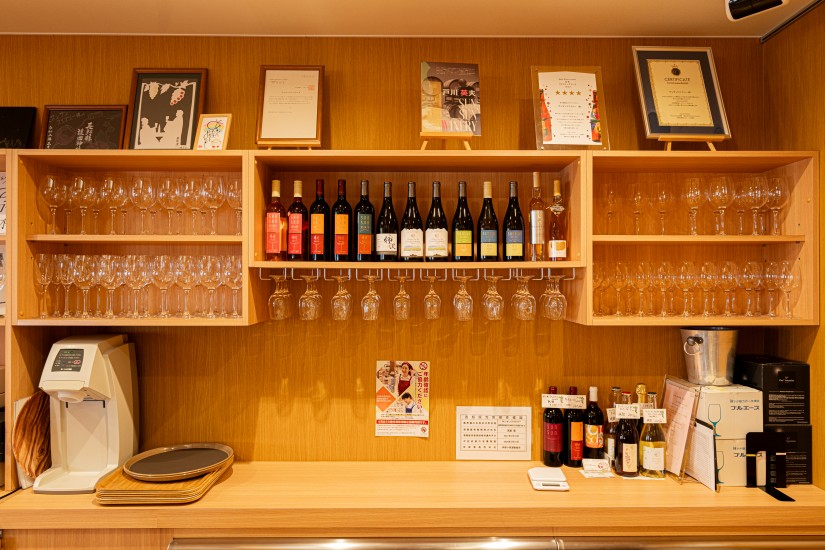 グラスワイン220円～