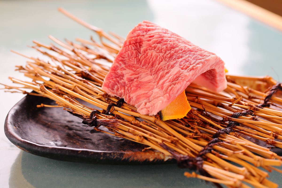 立食焼肉 一穂 第二ビル店