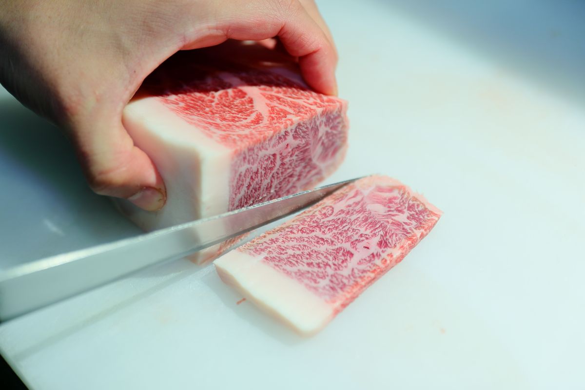 立食焼肉 一穂 第二ビル店