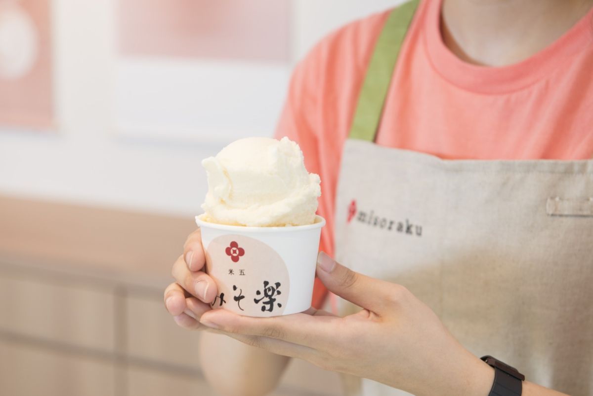 「まろやかみそジェラート」300円