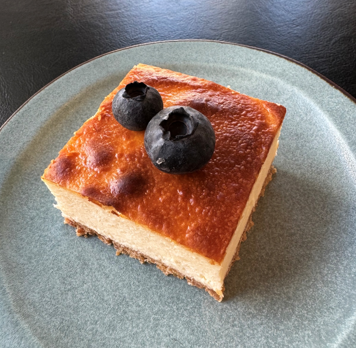 「チーズケーキ」550円