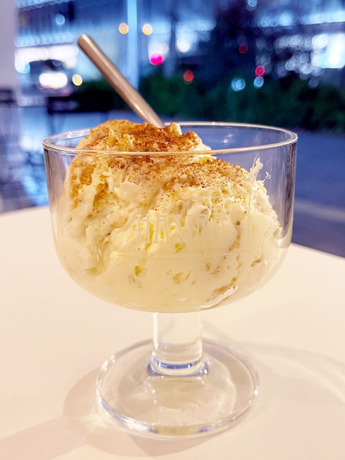 「自家製バナナプリン」850円