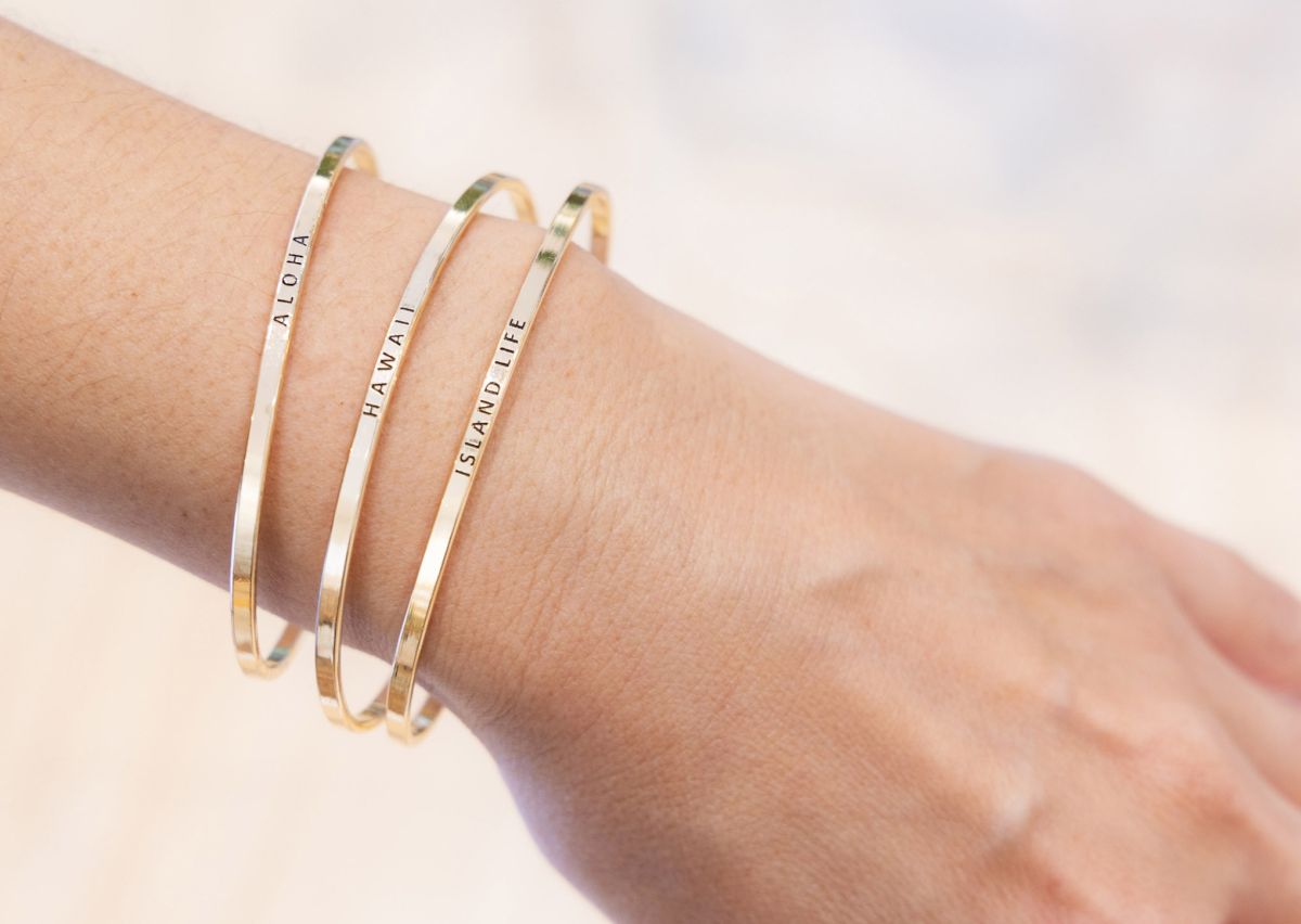 ブレスレット 各$14