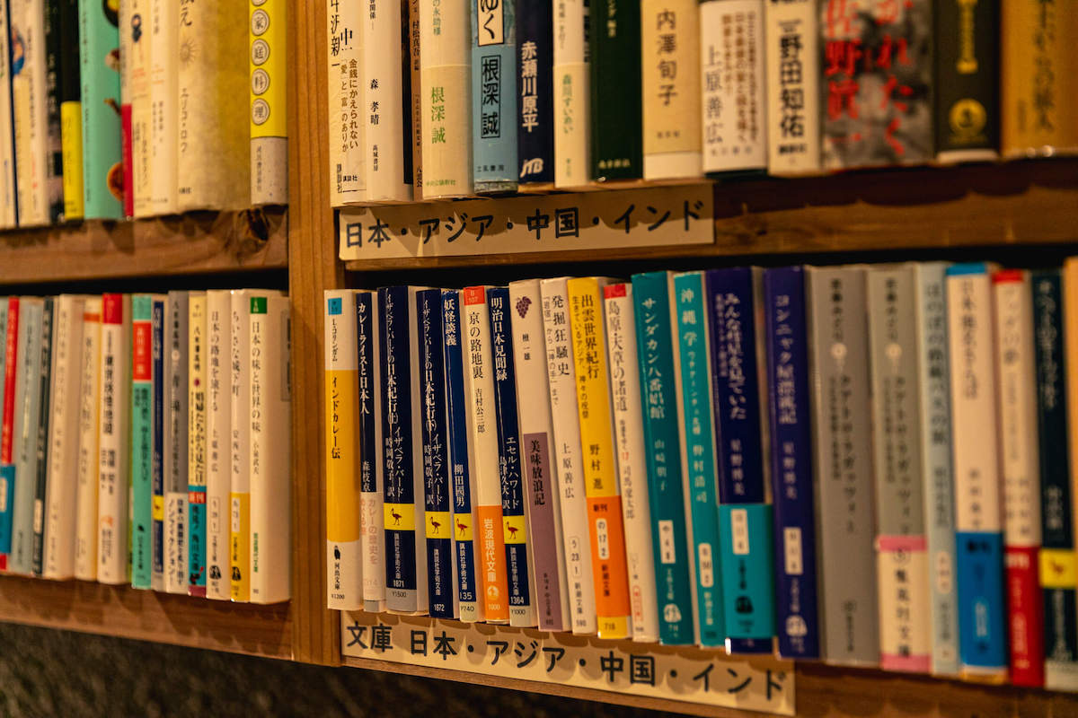 日本、アジア、欧州、中東など地域や国ごとに並んでいて、探しやすい